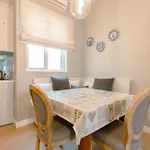 Hébergement de vacances Quaint Townhouse *