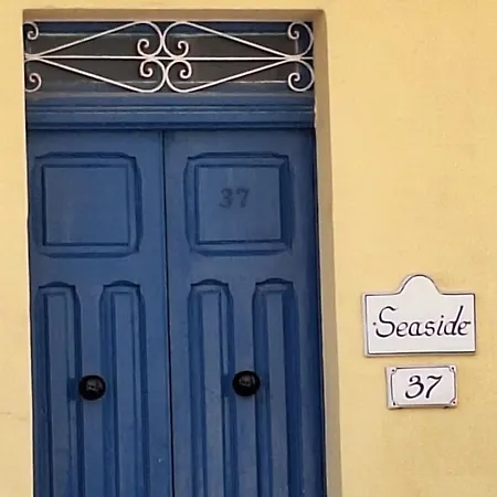 Quaint Townhouse *
