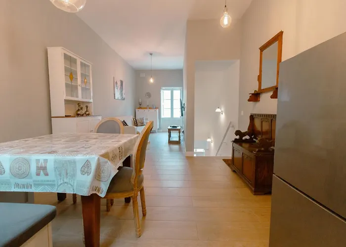 Dom wakacyjny Quaint Townhouse *