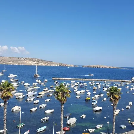 Quaint Townhouse * St. Paul's Bay